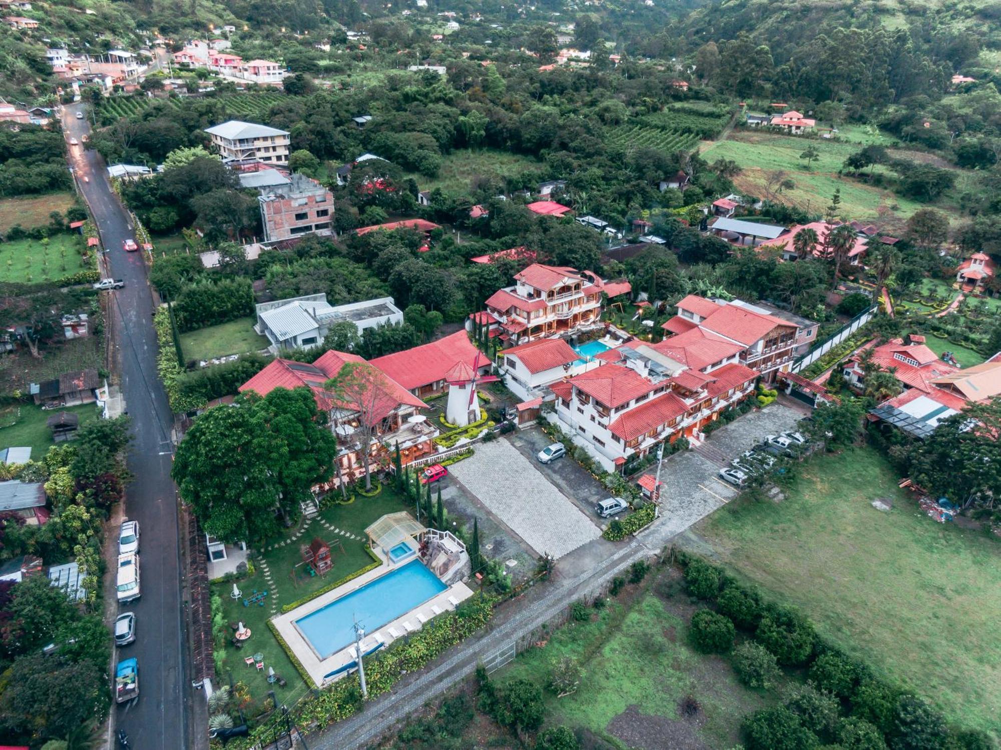 El Descanso Del Toro Hosteria-Spa Vilcabamba Eksteriør billede